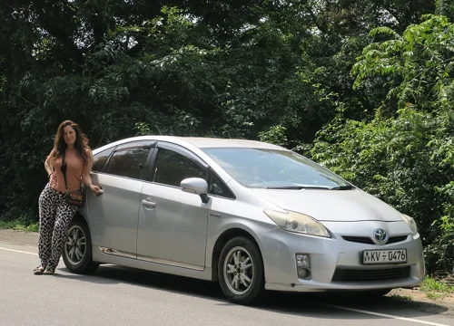 Rent a Toyota Prius in Sri Lanka Affordable